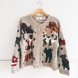 DESIGN OPTIONS > Cat Cardigan